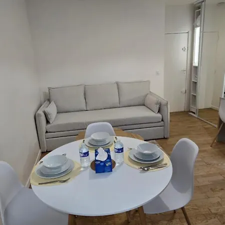 D'architecte En Plein Coeur De 7eme Arrondissement アパート *