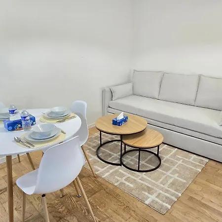 D'architecte En Plein Coeur De 7eme Arrondissement アパート *