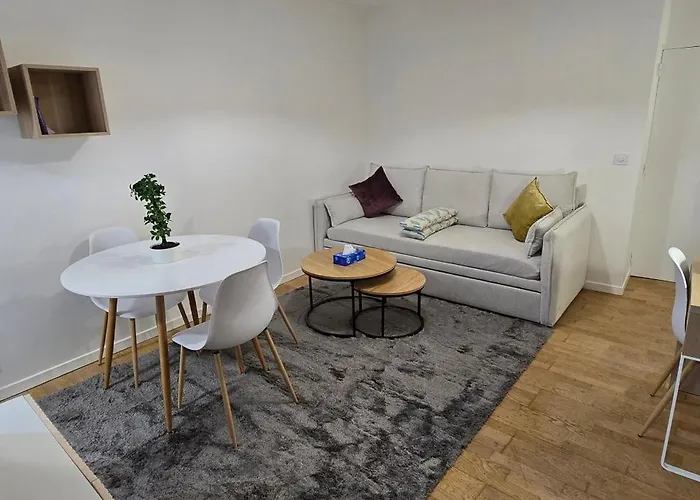 D'architecte En Plein Coeur De 7eme Arrondissement * Paříž