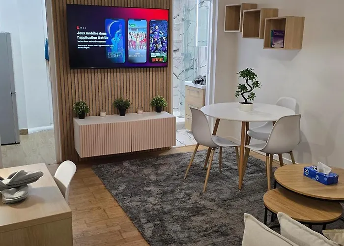 D'architecte En Plein Coeur De 7eme Arrondissement Apartmán