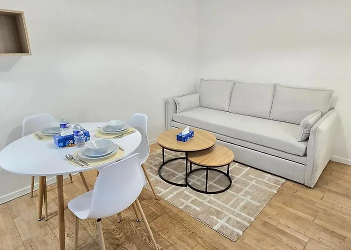 D'architecte En Plein Coeur De 7eme Arrondissement 아파트 *