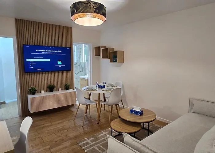 D'architecte En Plein Coeur De 7eme Arrondissement 아파트 *